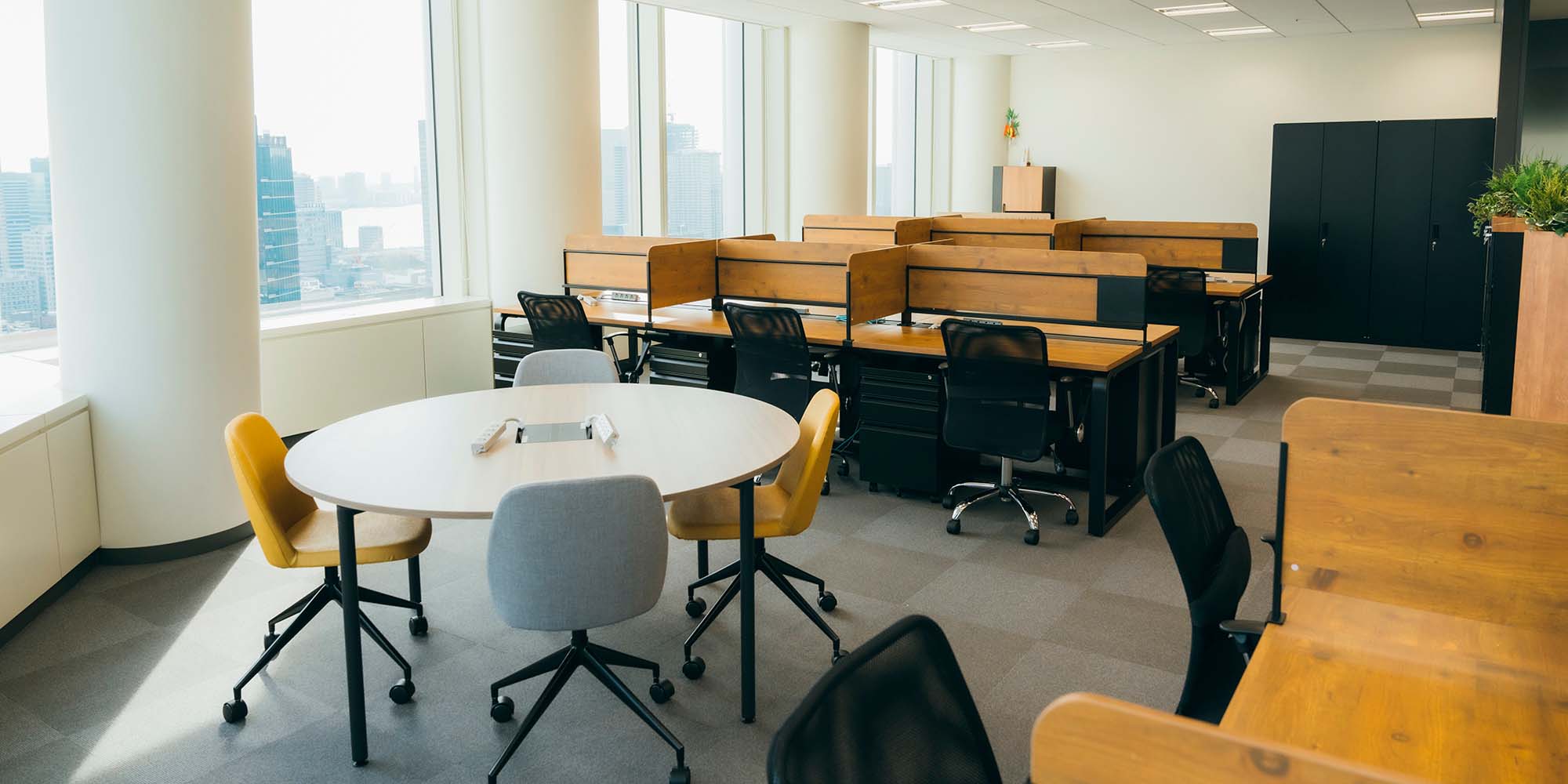 オフィス紹介 4